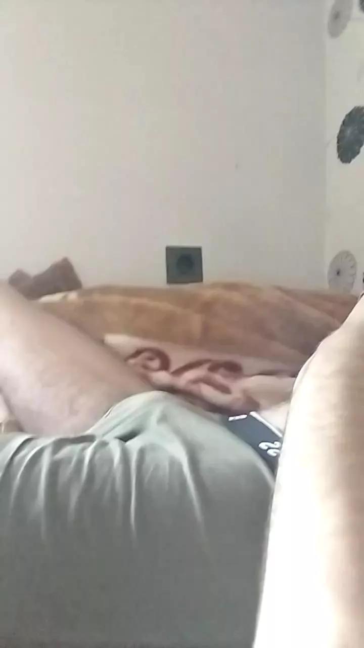 secretguy20 on Cam4 