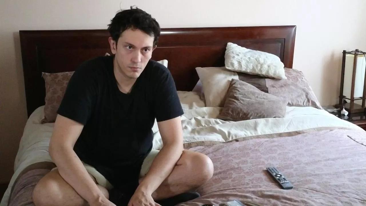 Serguioguecha33 on Cam4 