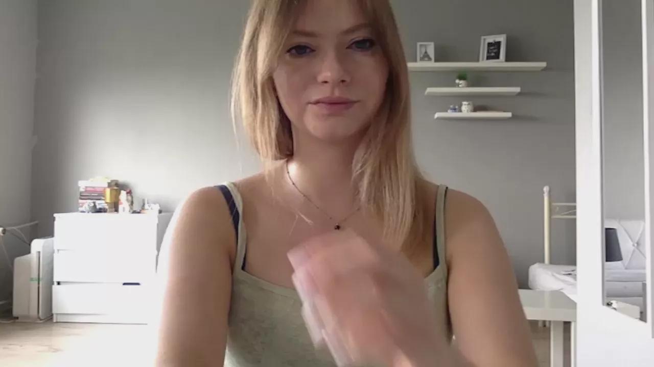 sexy_millie01 on Cam4 