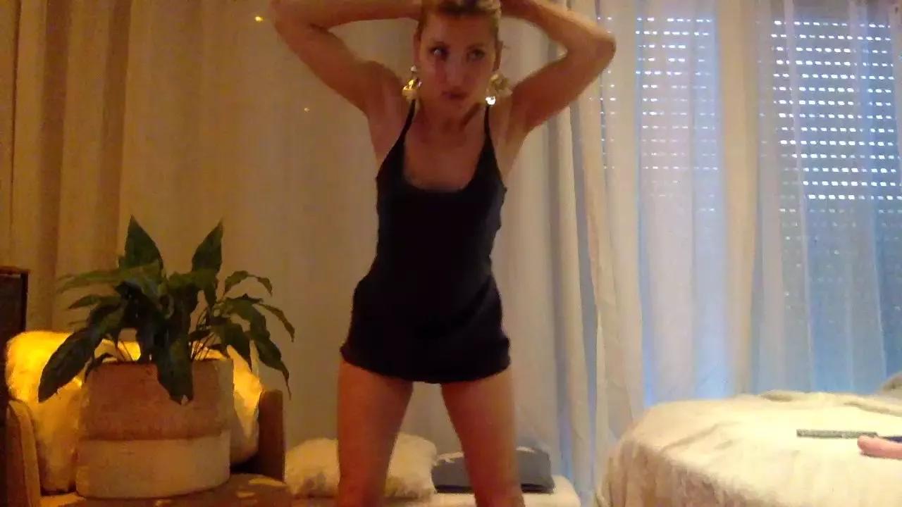 sexyfeetany on Cam4 