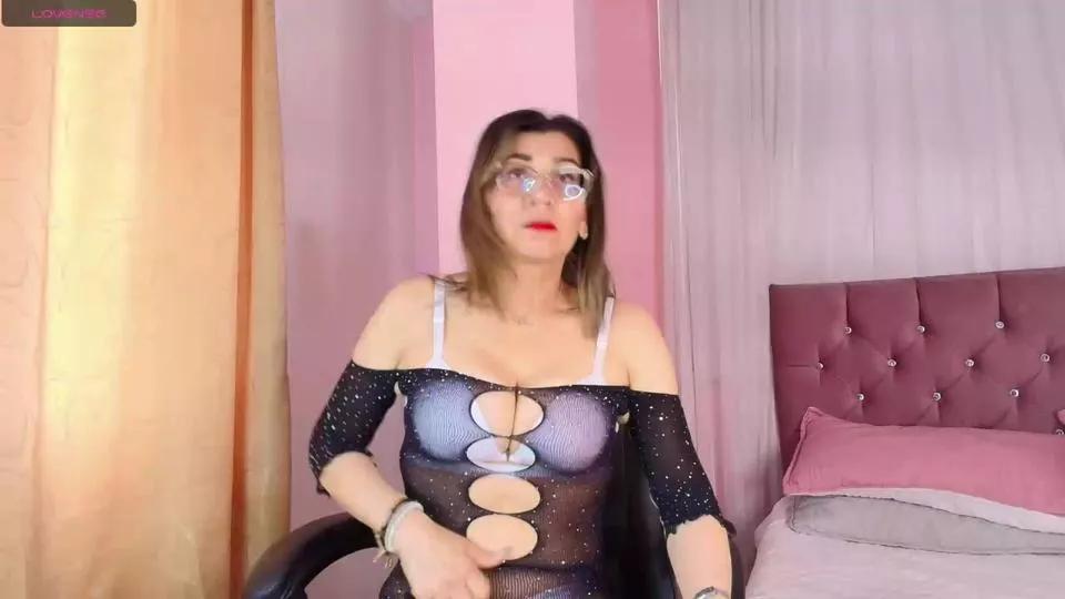 SexyLaddy__ on Cam4 