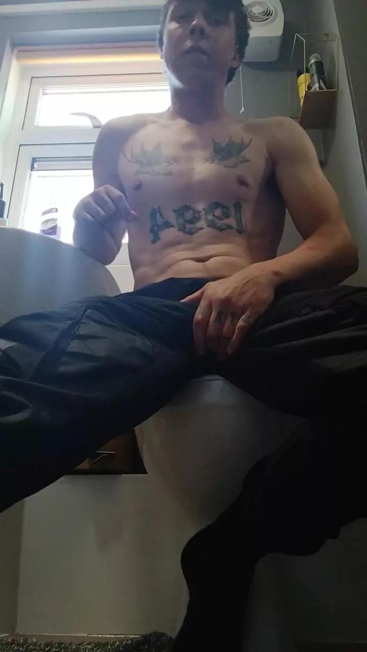 ShamCock on Cam4 