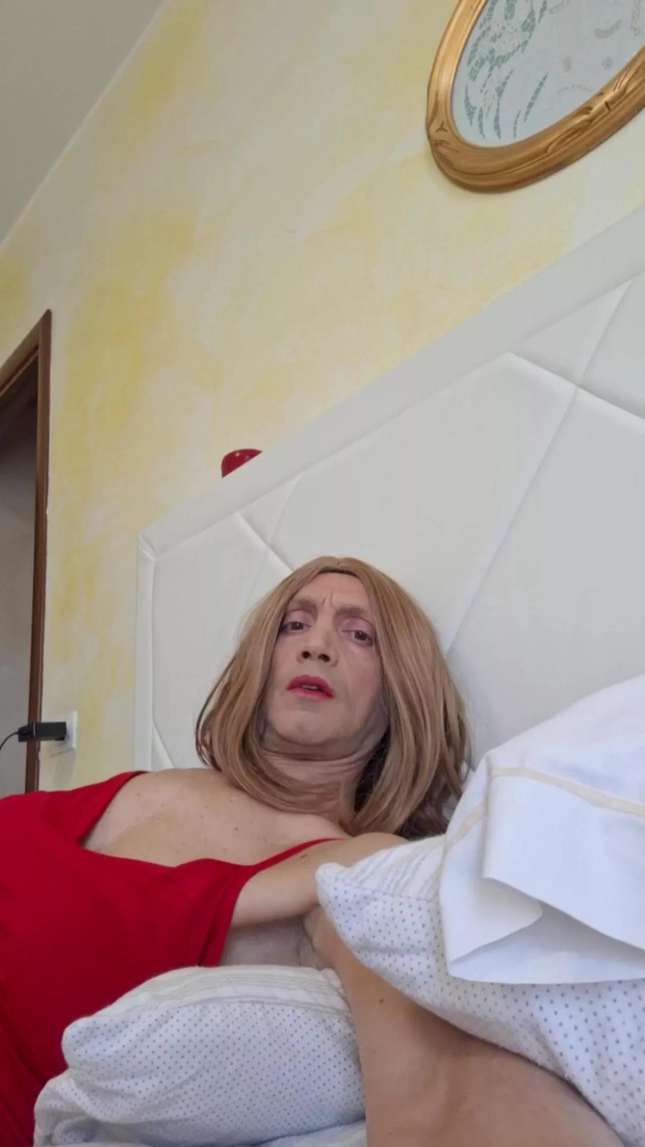 sharon184 on Cam4 