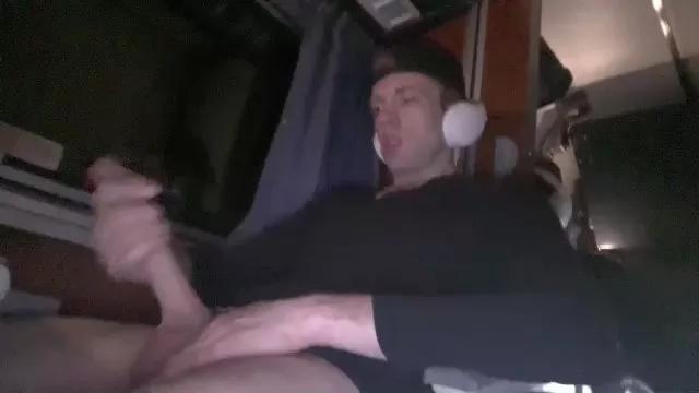 SlingDion on Cam4 