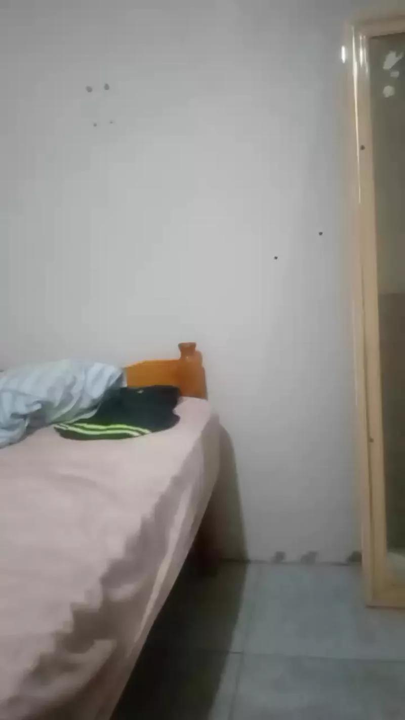 SouUber on Cam4 