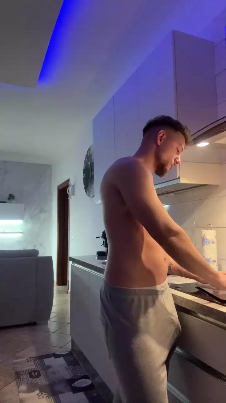 stallone999_hot on Cam4 
