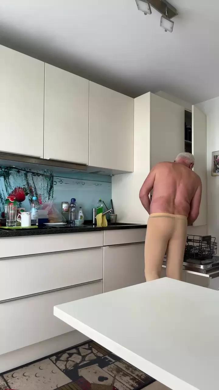 Strolch1707 on Cam4 