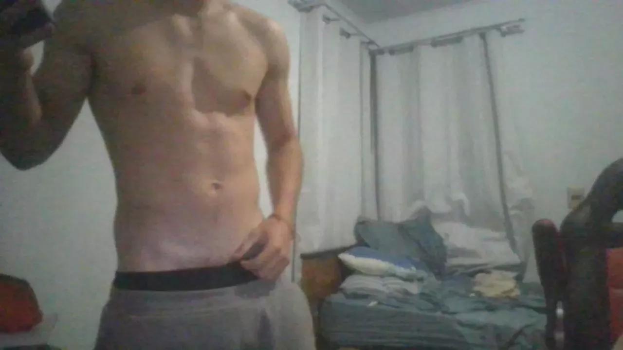 Sutroh0t4 on Cam4 