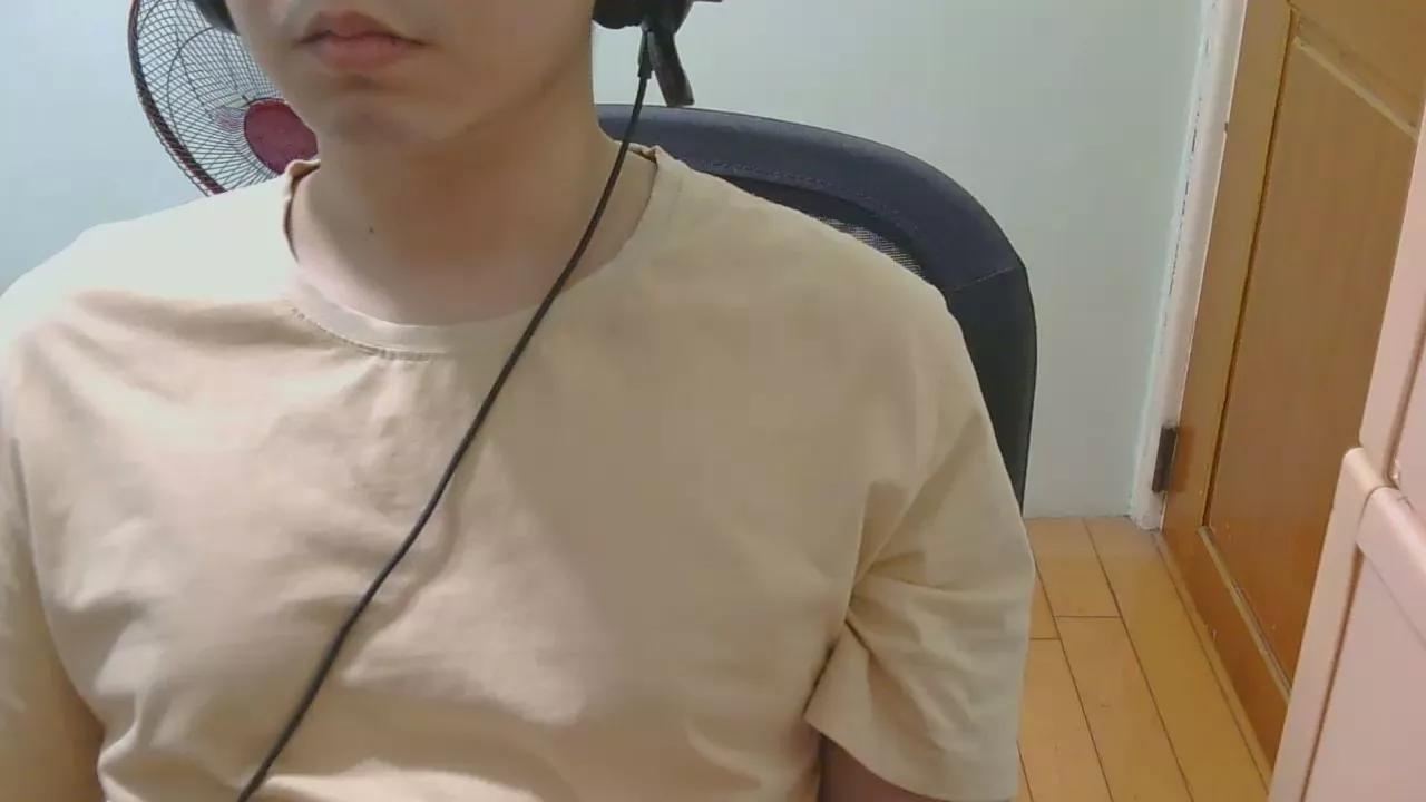 talltalllion on Cam4 