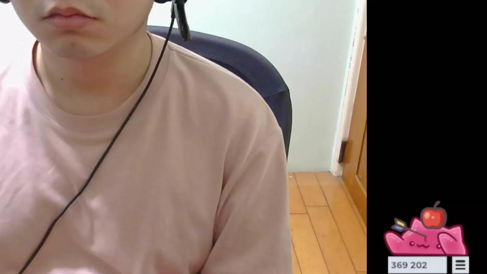 talltalllion on Cam4 
