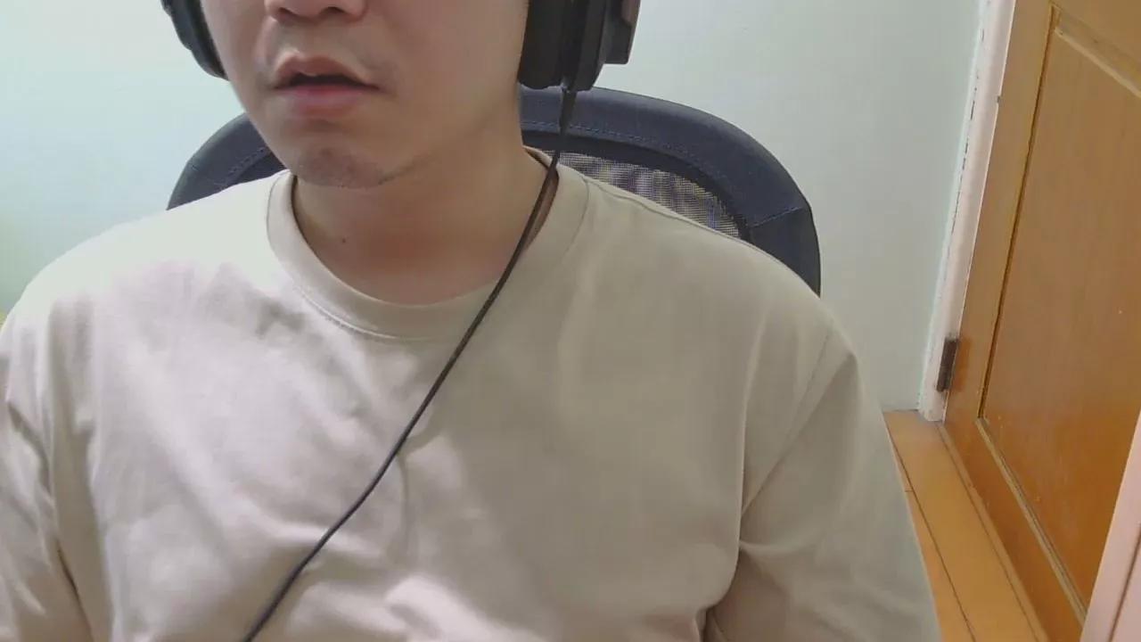 talltalllion on Cam4 