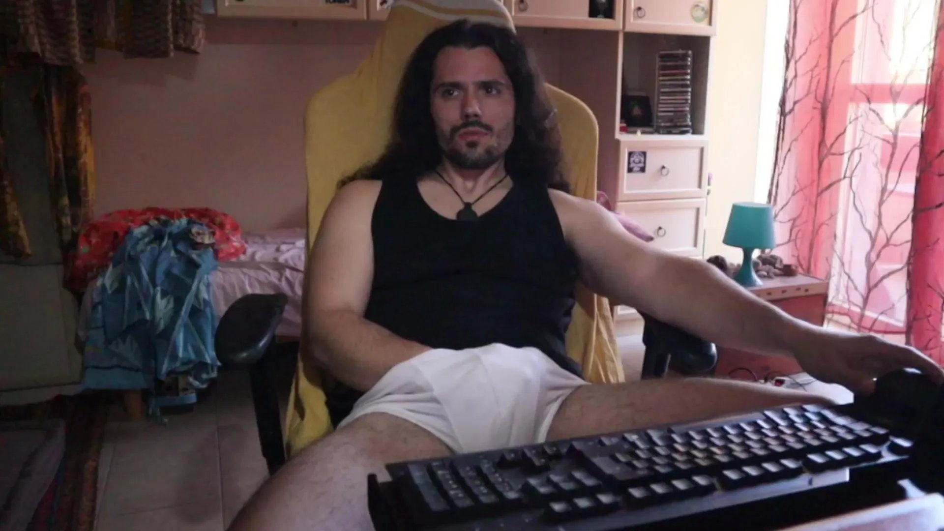 Tantra_Man_Yogi on Cam4 