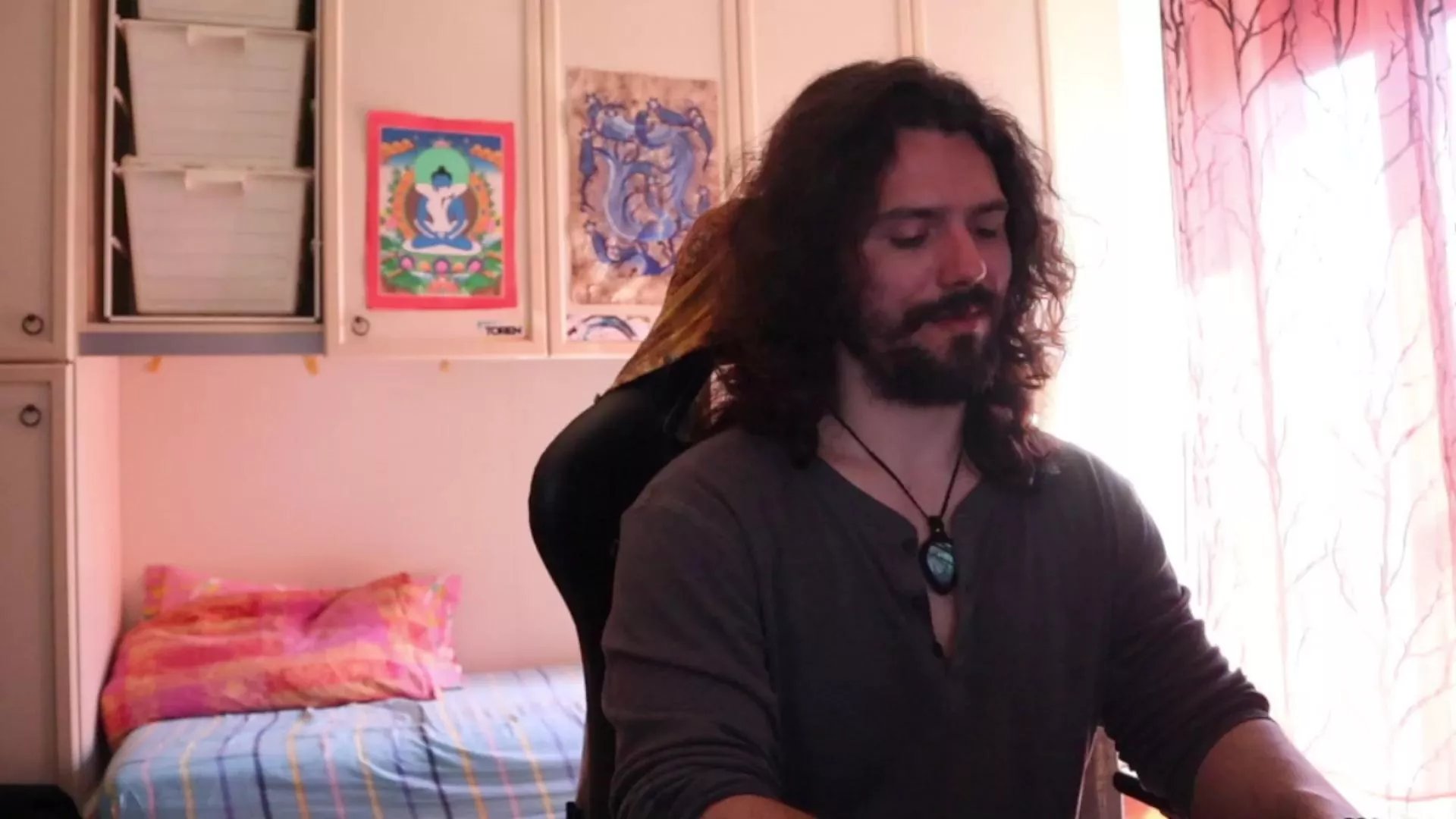 Tantra_Man_Yogi on Cam4 