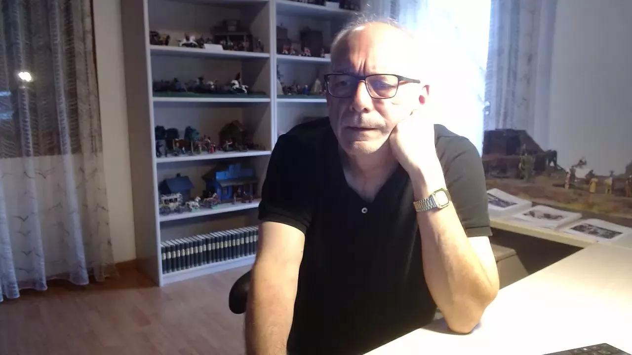 taxidancer1 on Cam4 