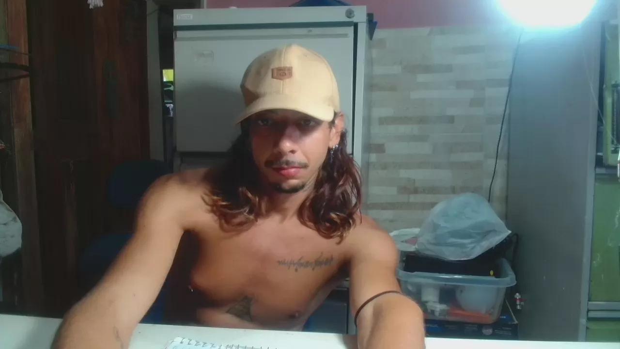 tayllortroy on Cam4 