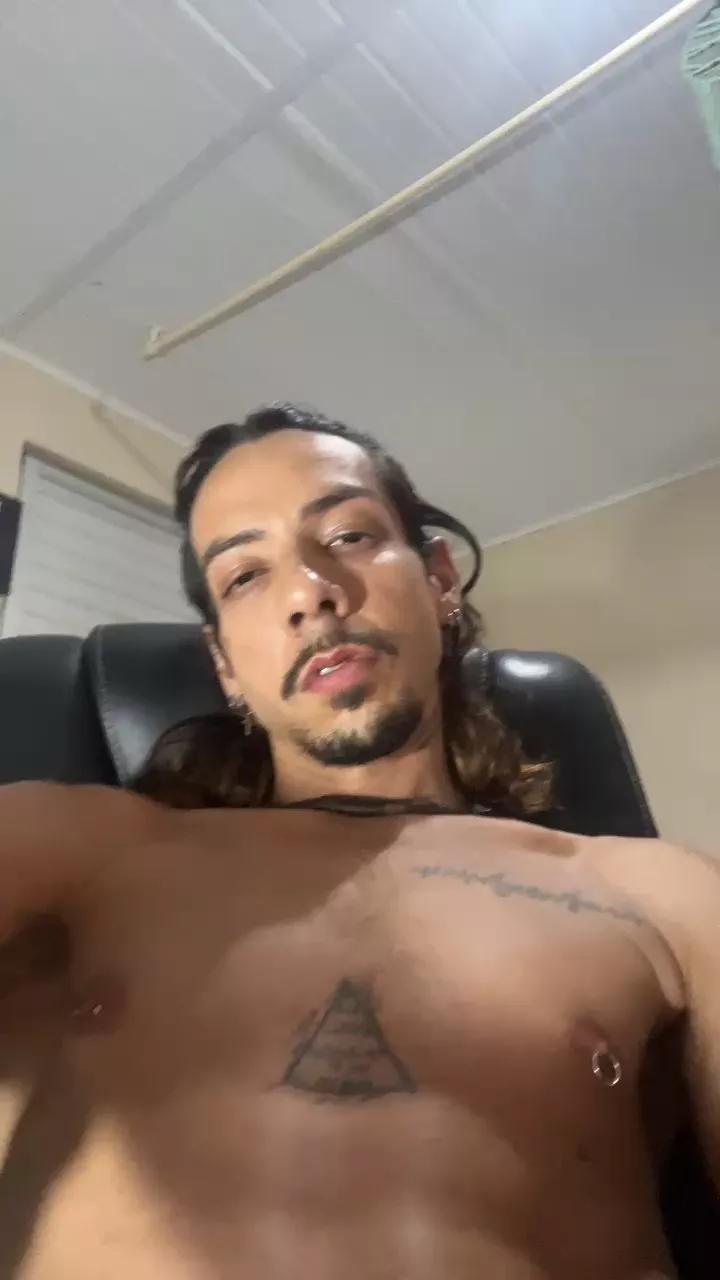 tayllortroy on Cam4 