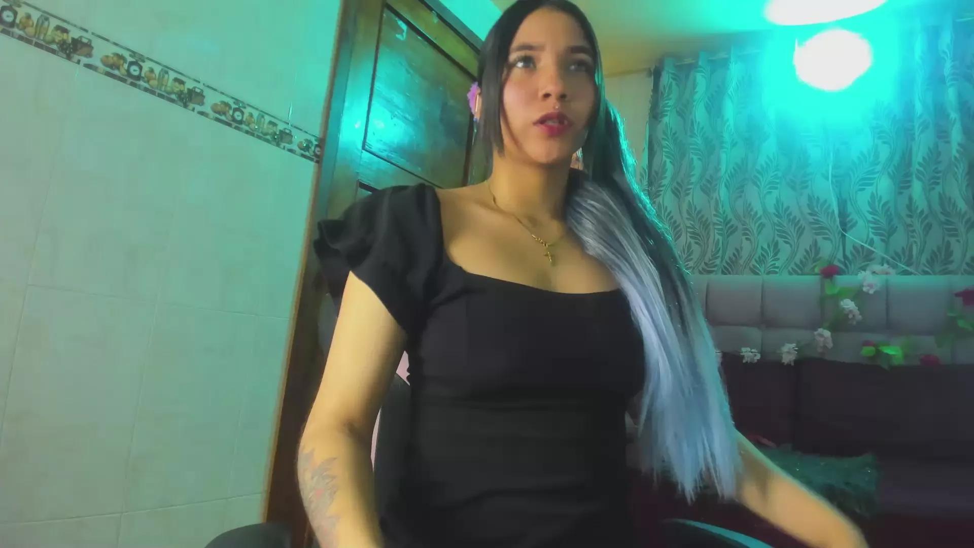 taylor_leei on Cam4 