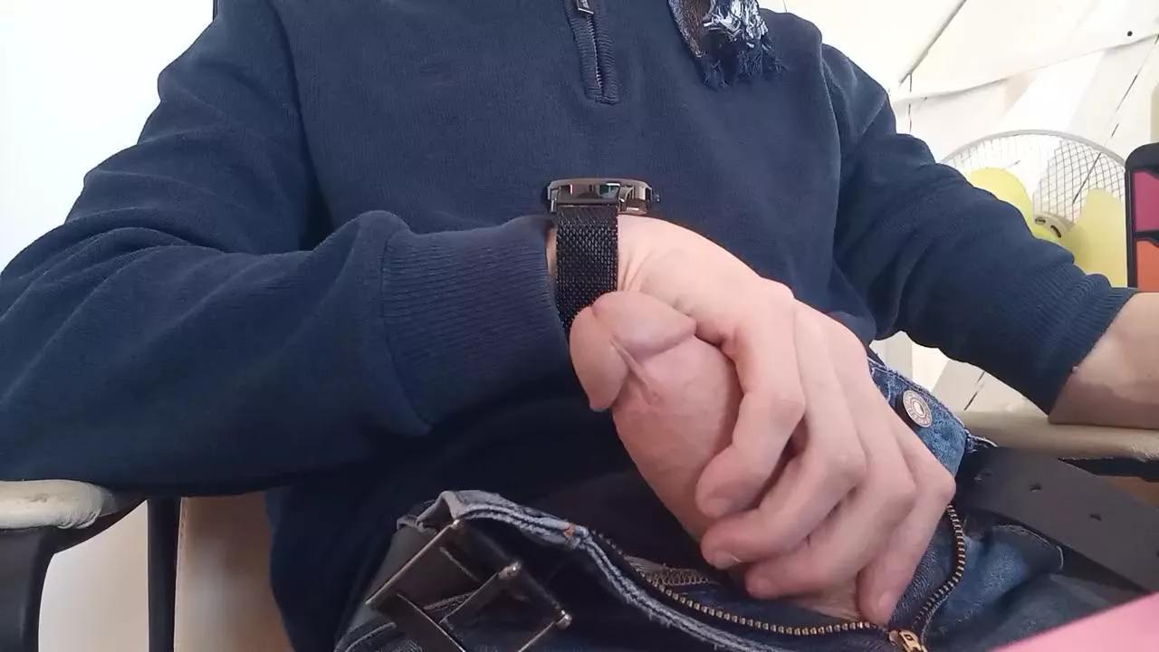 Tboner59 on Cam4 