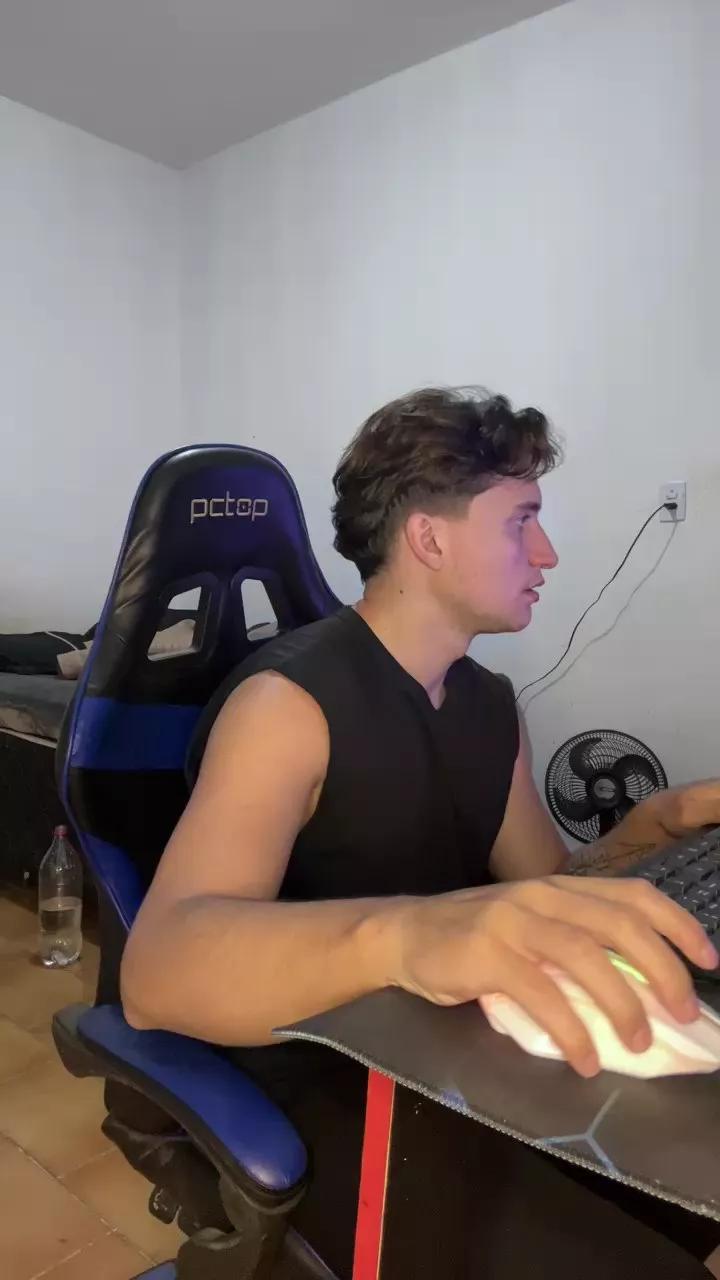 Teteudohot on Cam4 