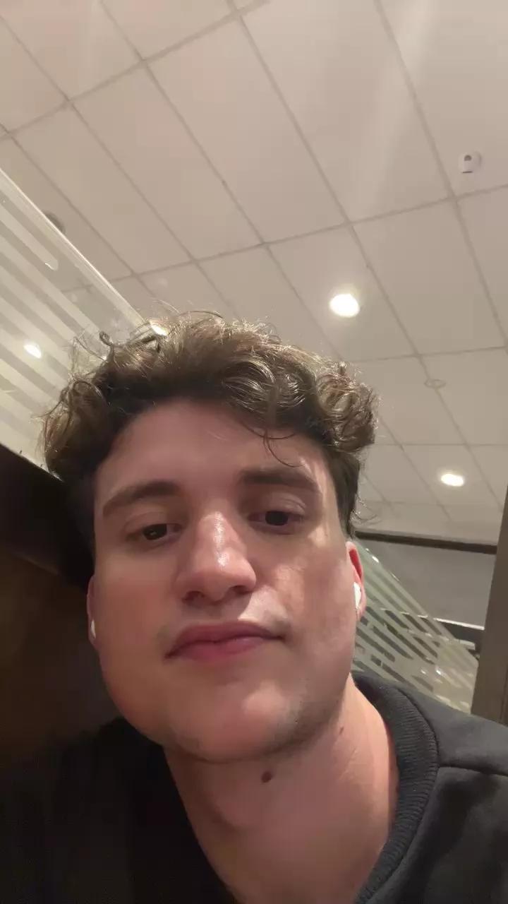 Teteudohot on Cam4 
