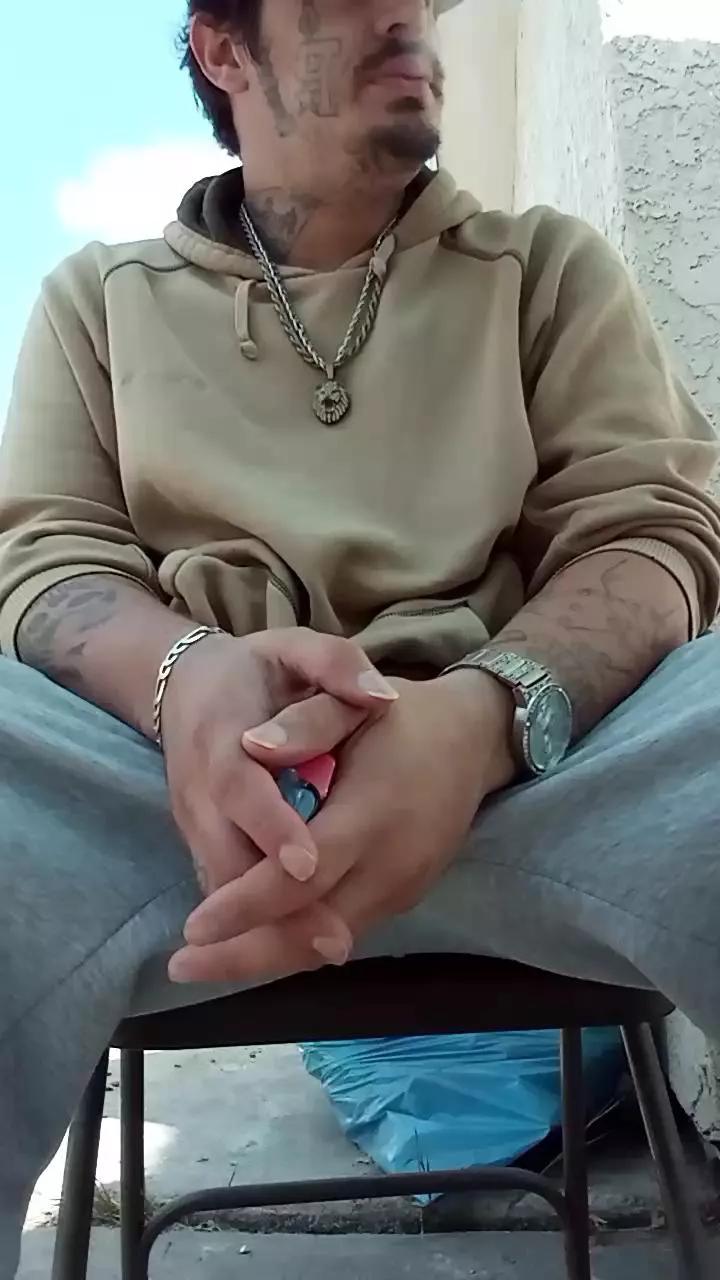 Thatguy6664 on Cam4 