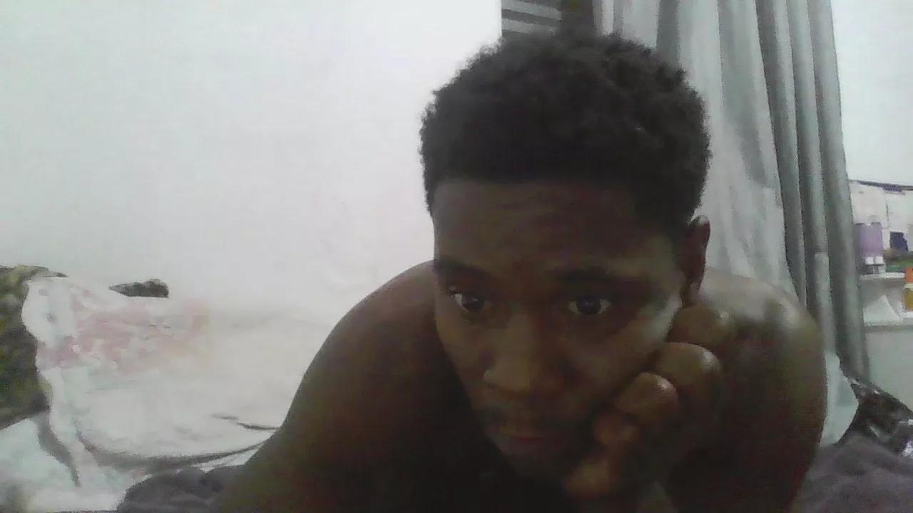 Theus4561 on Cam4 