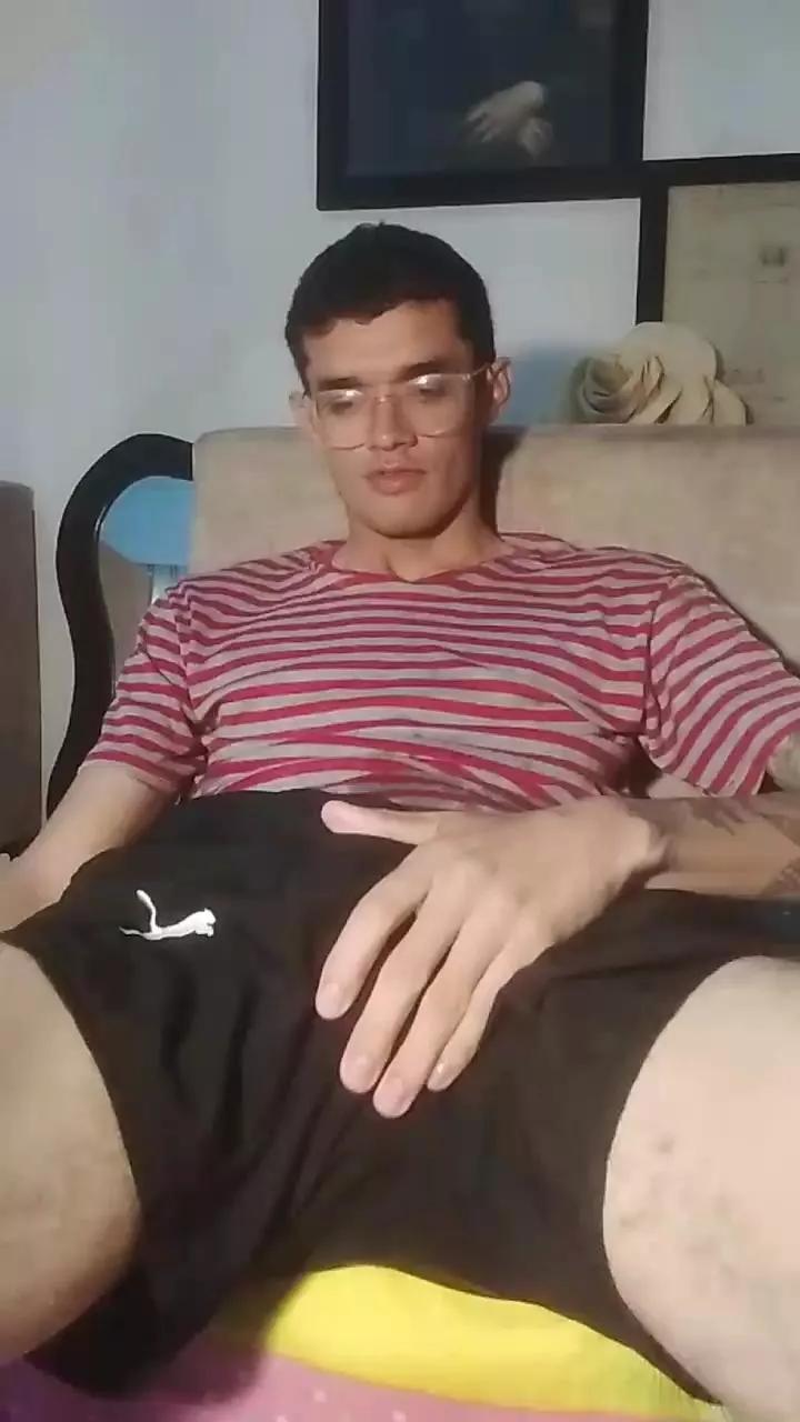 tim_2xxx on Cam4 