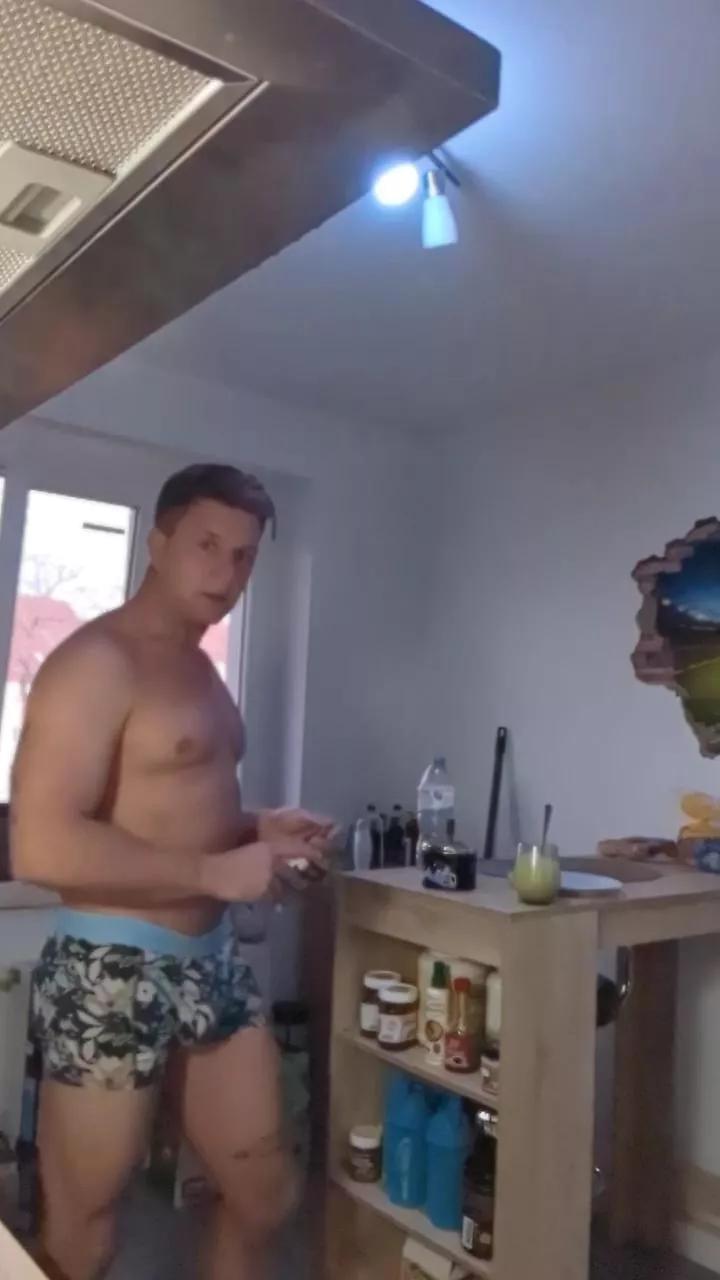 Tobinho009 on Cam4 