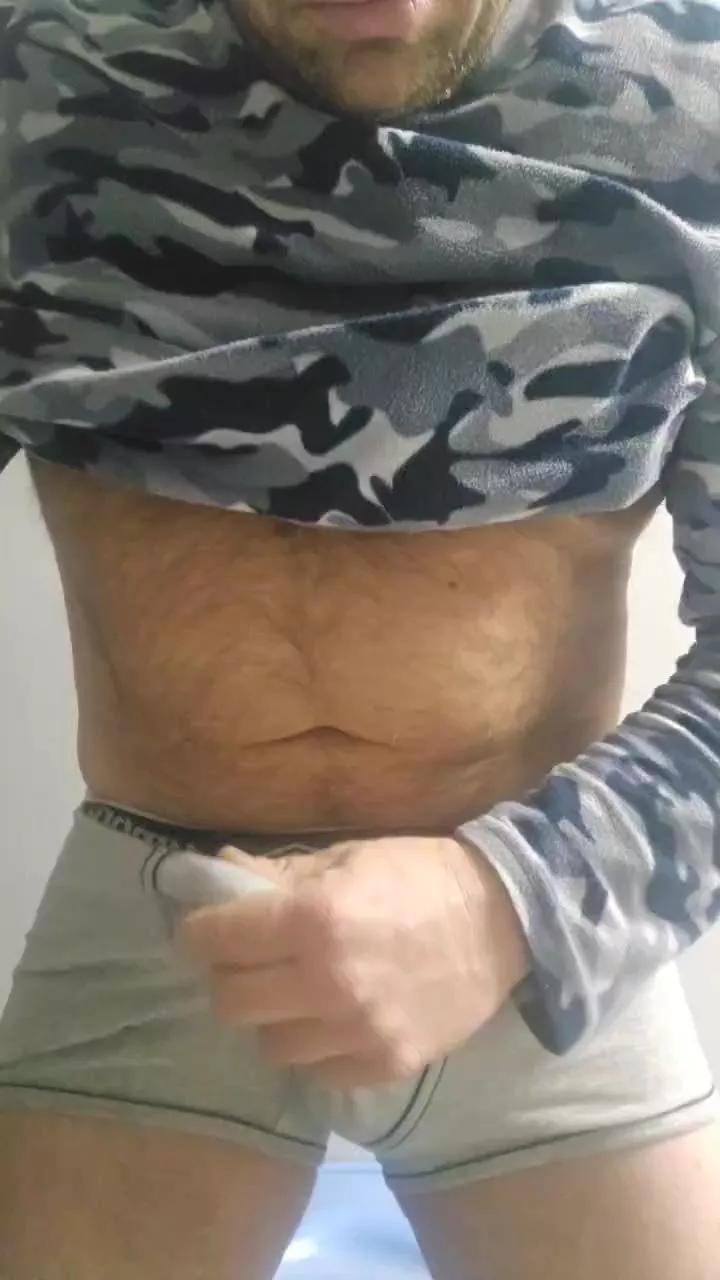 Tony101983 on Cam4 
