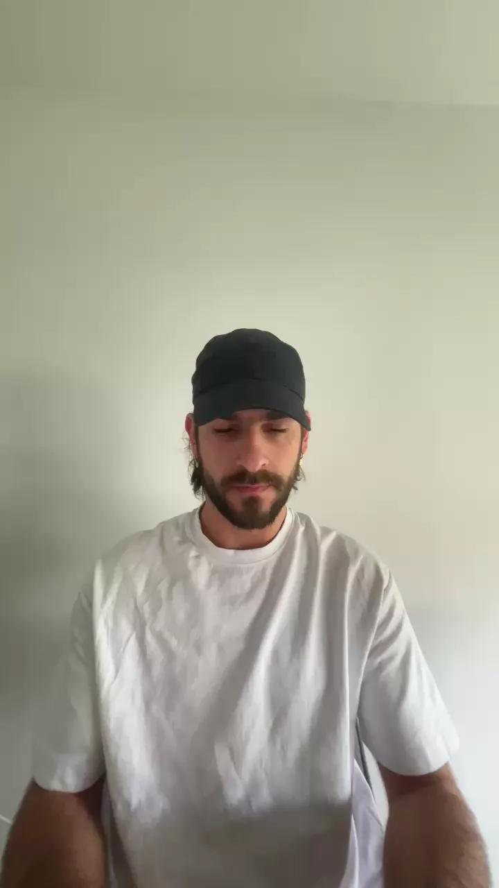 TonyH19 on Cam4 