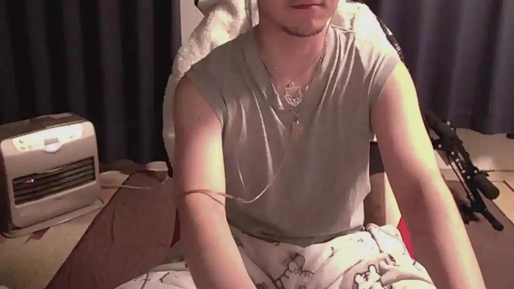 toramaruuuu on Cam4 