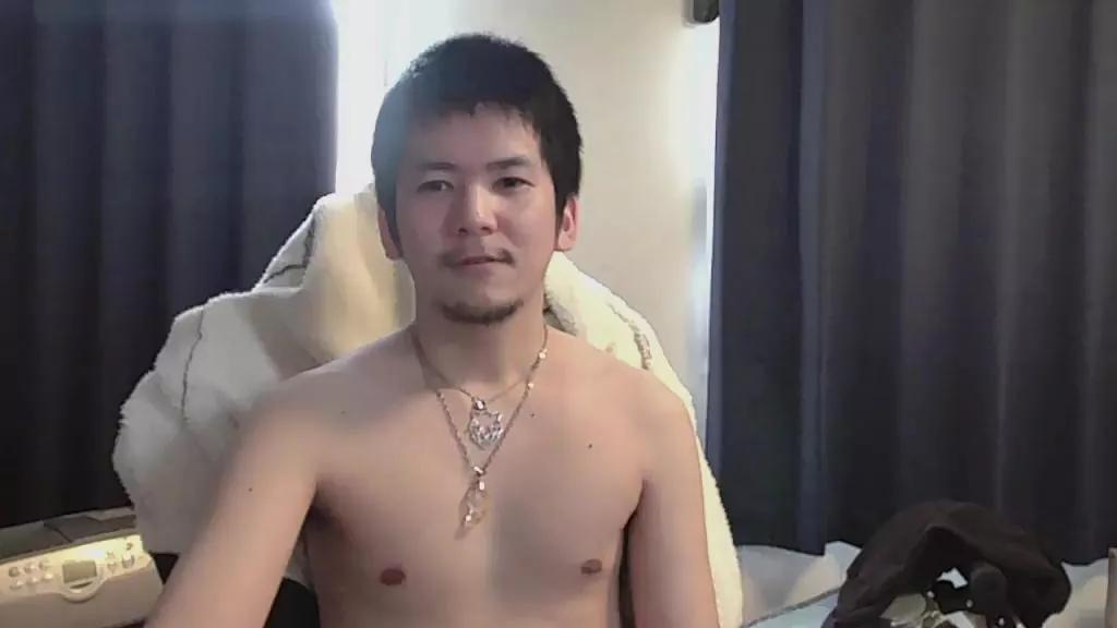 toramaruuuu on Cam4 