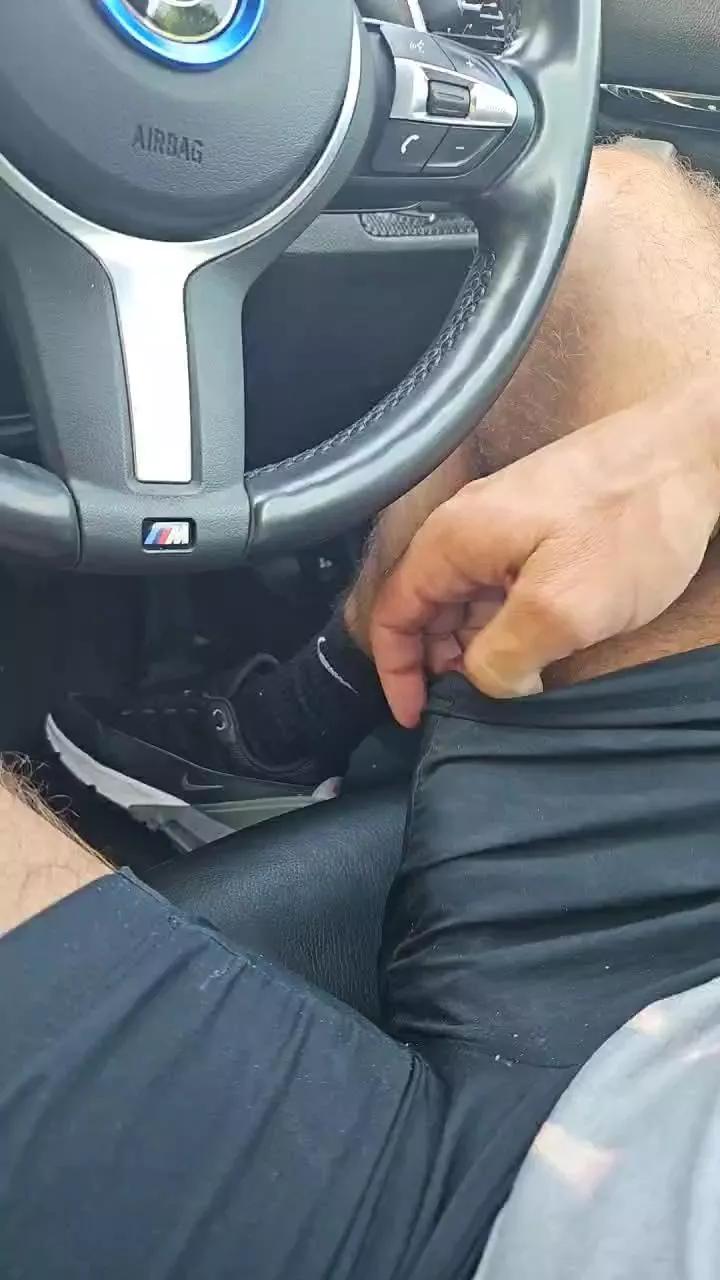ukmale_hot on Cam4 