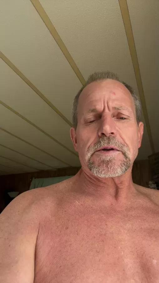 vaginaslayer68 on Cam4 