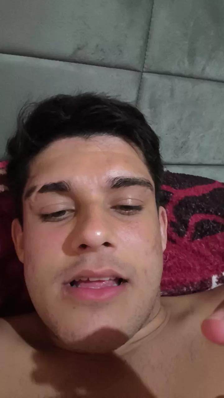Van_aquino on Cam4 