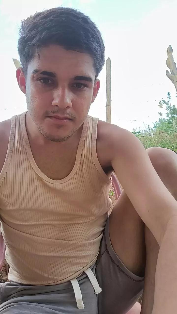 Van_aquino on Cam4 