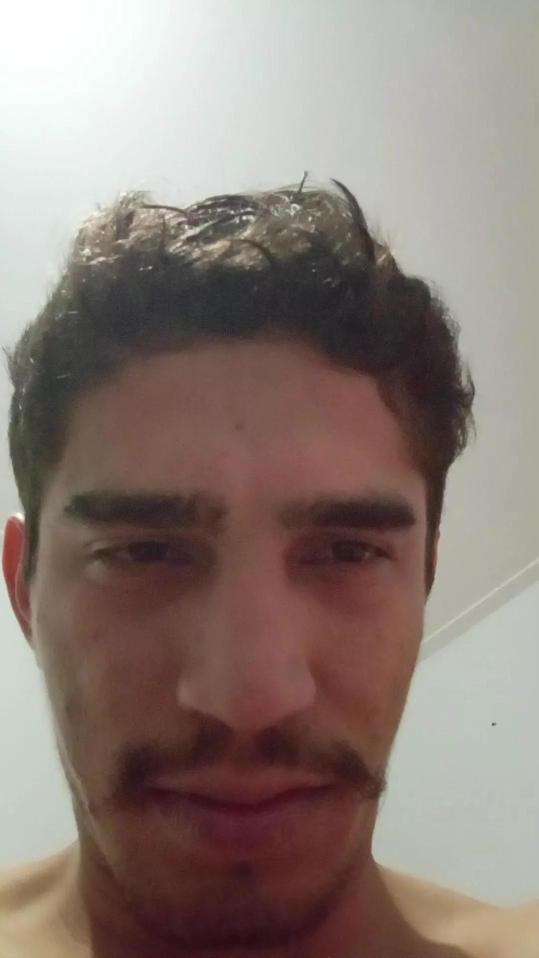 victor62Go on Cam4 
