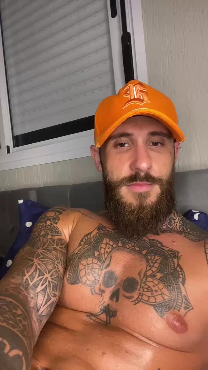 Viking_Tatuado on Cam4 