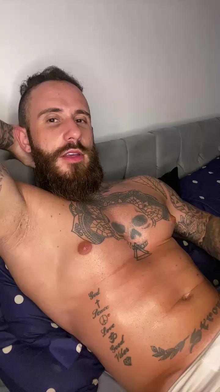 Viking_Tatuado on Cam4 