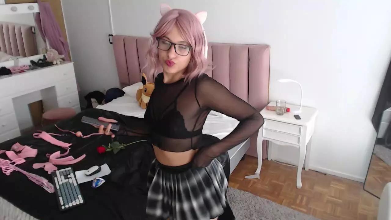 Violettlover on Cam4 