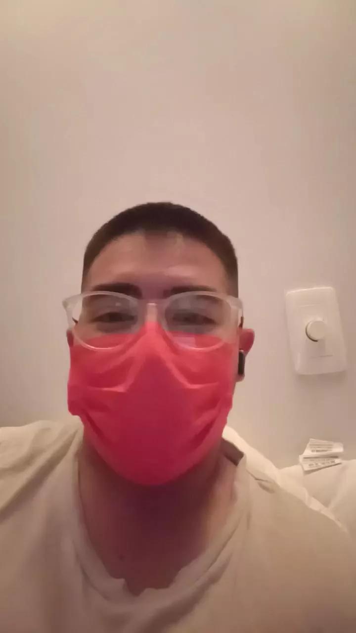 walala01 on Cam4 