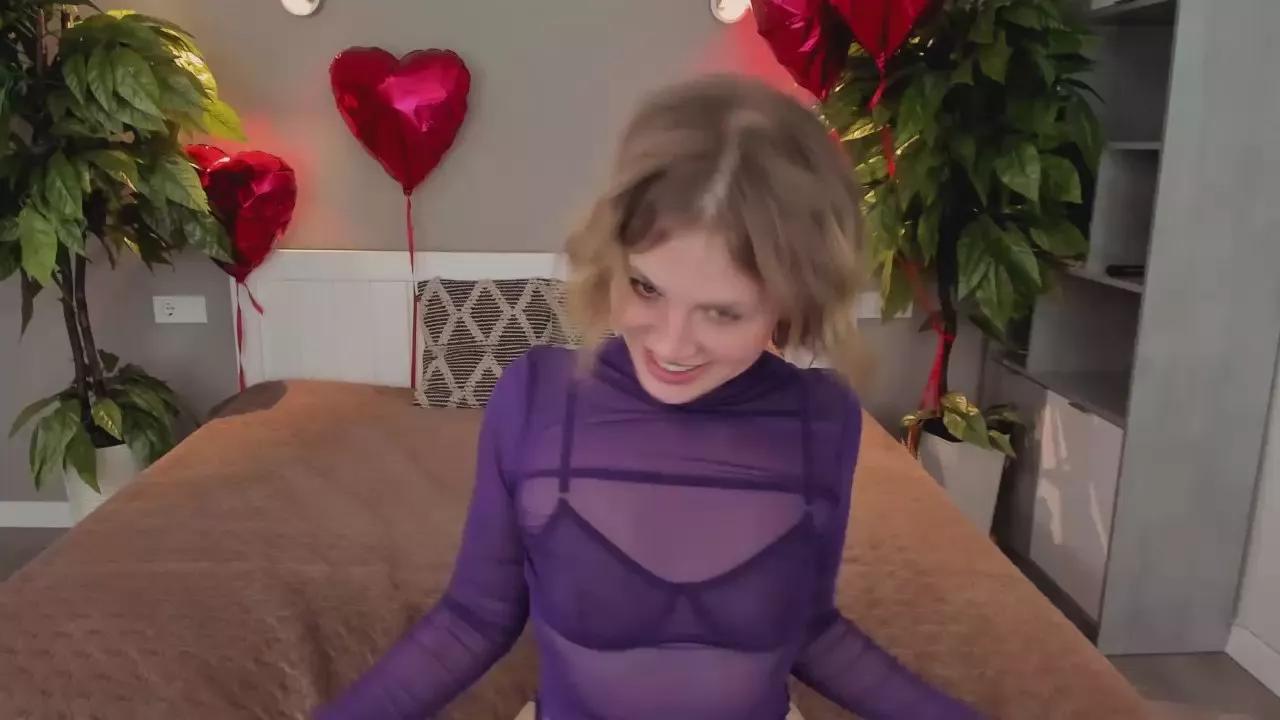 WealthyMuse on Cam4 