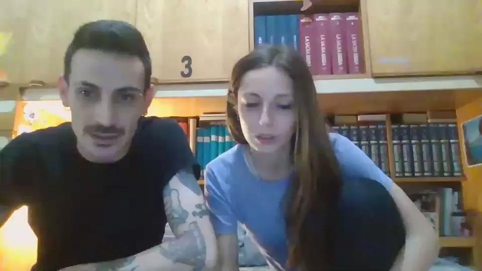 wedontknowyet on Cam4 