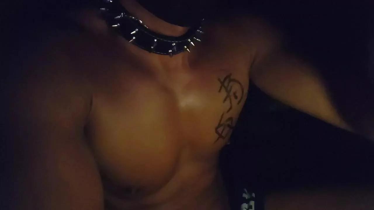 WINSGOD1 on Cam4 