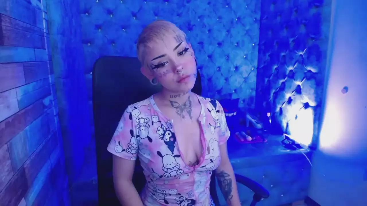 XbabyXmoonx on Cam4 