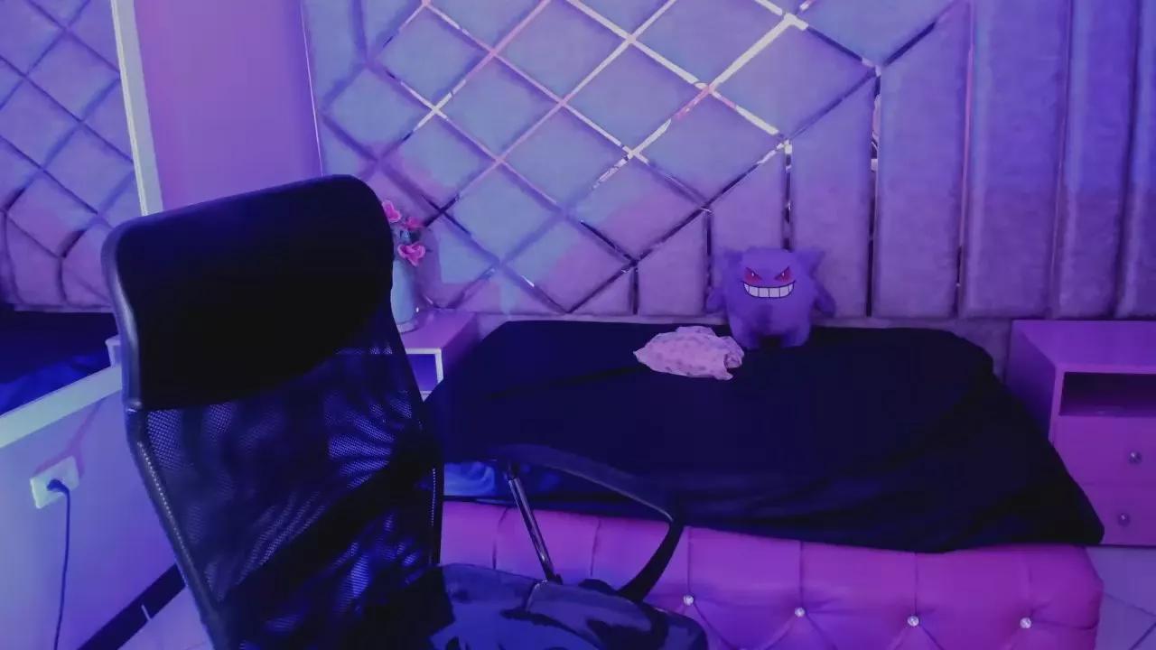 XbabyXmoonx on Cam4 