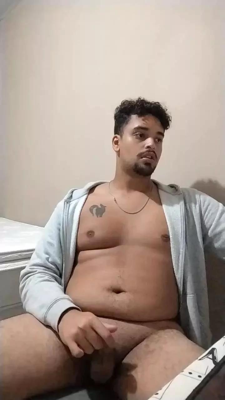 xcumshot3323 on Cam4 