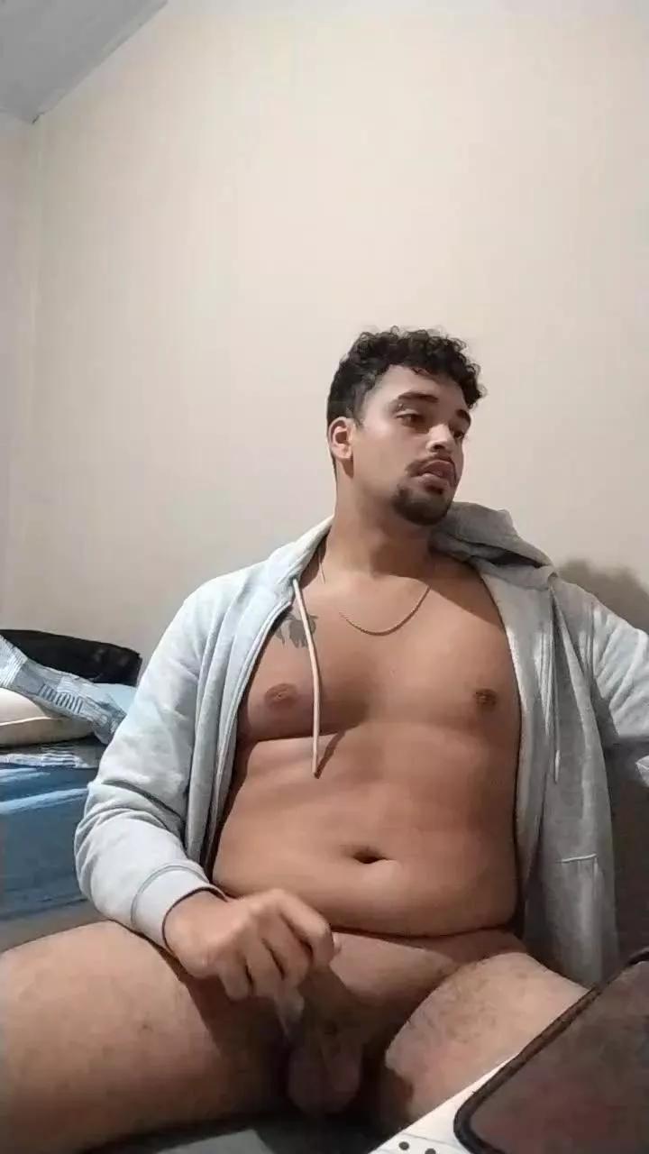 xcumshot3323 on Cam4 