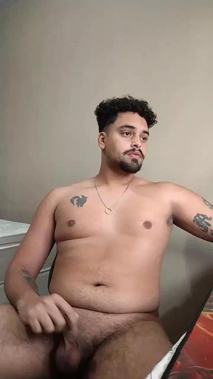 xcumshot3323 on Cam4 