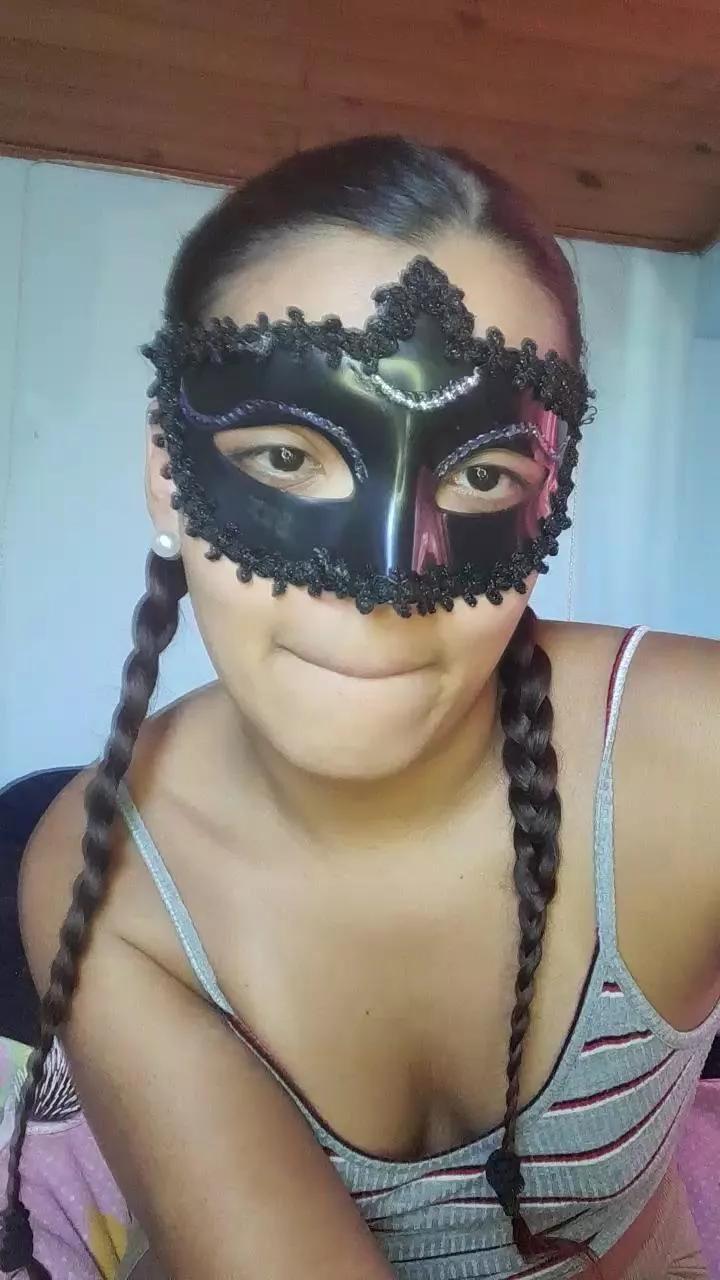 xxxcubana3 on Cam4 